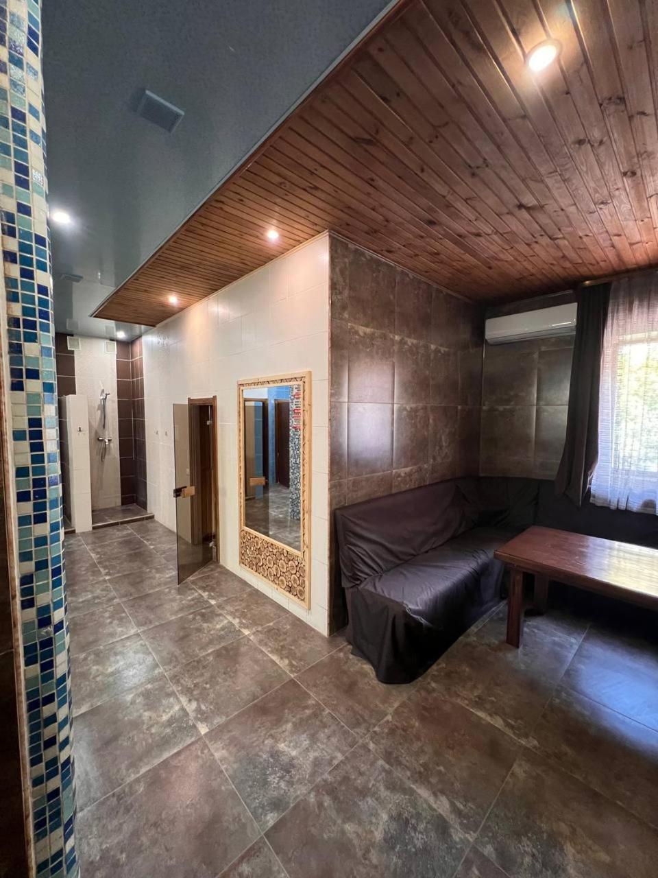 Complex Khutor Hotel Velyka Omelyana Exterior photo
